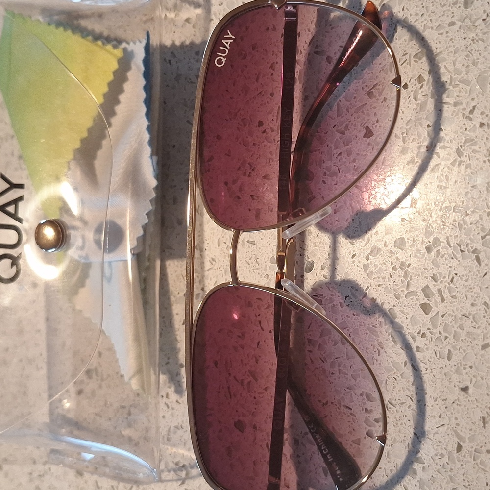 Quay Austrailia High Key Avaitor Gold  Sunglasses